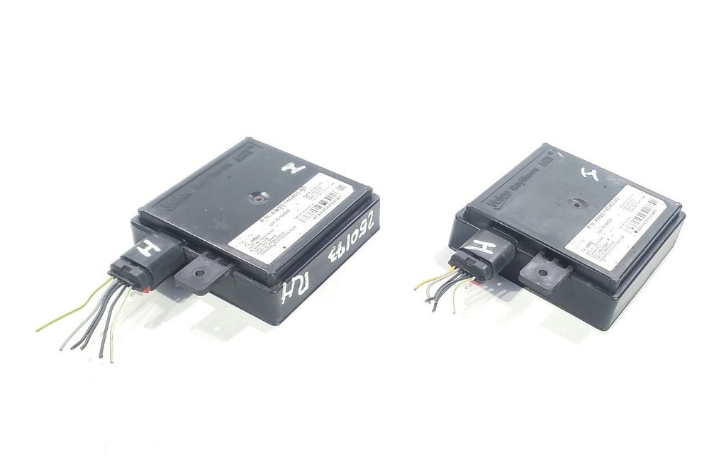 Used Blind Spot Detection System Warning Control Module fits: 2011 Jaguar Xj Dri