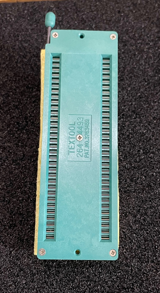 1pc 3M 264-4493  TEXTOOL DIP  ZIP SOCKET 64POS  **NOS