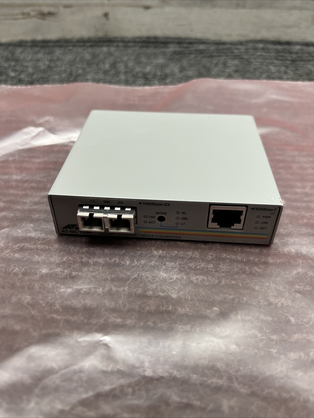 Used Allied TELESIS at-mc1004, Media Converter