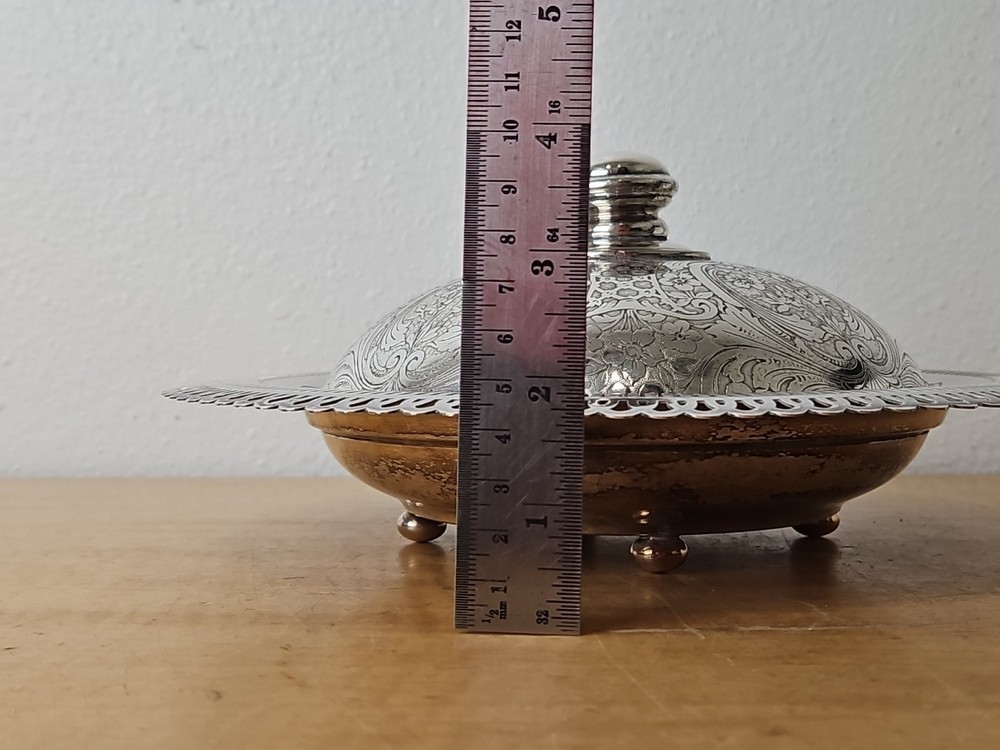 W.B. Mfg Co. Silverplate Lidded and Footed Bowl Pierced Openwork 10"