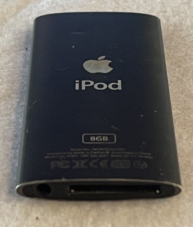 iPod nano 8GB
