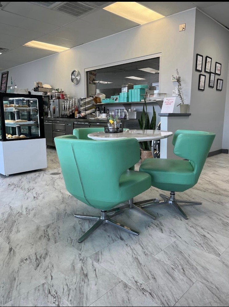 Coffe Bakery Chairs