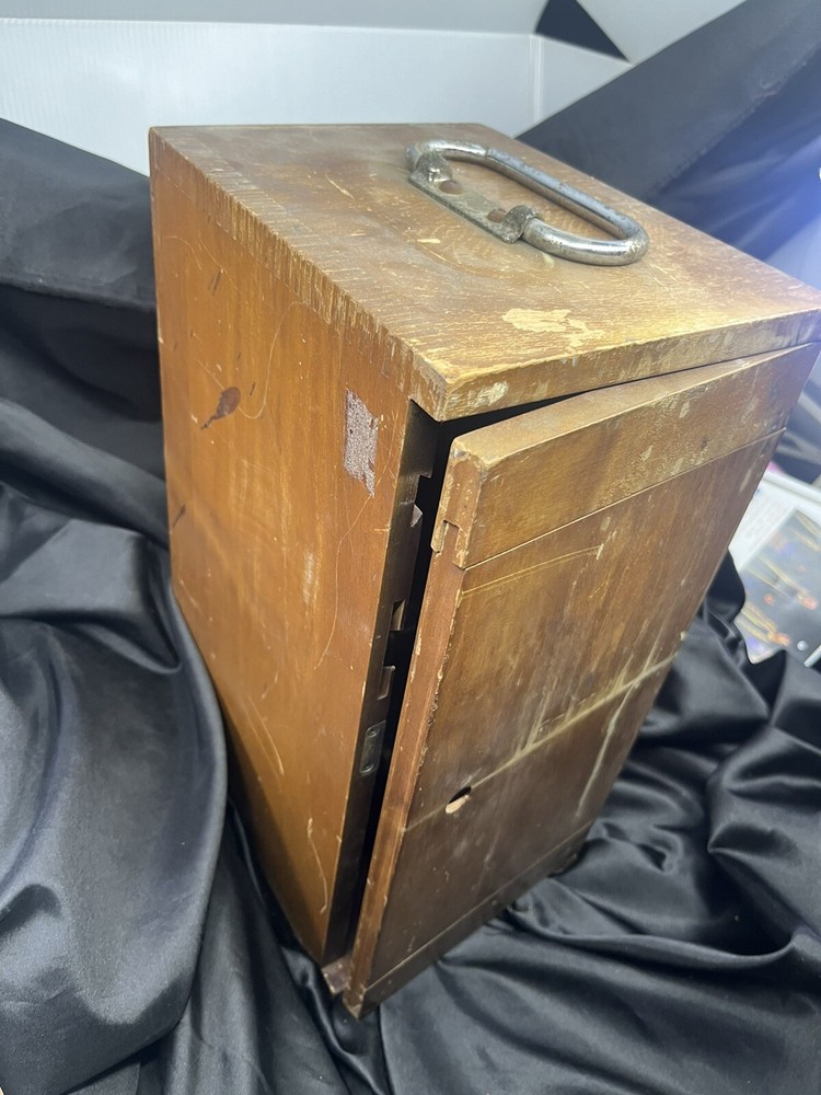 ANTIQUE BRASS BAUSCH & LOMB BINOCULAR MICROSCOPE IN BOX