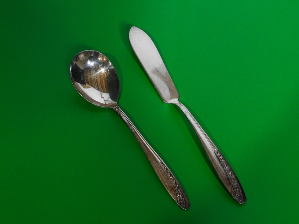 International Silver 1953 Starlight Sugar Spoon & Spreader