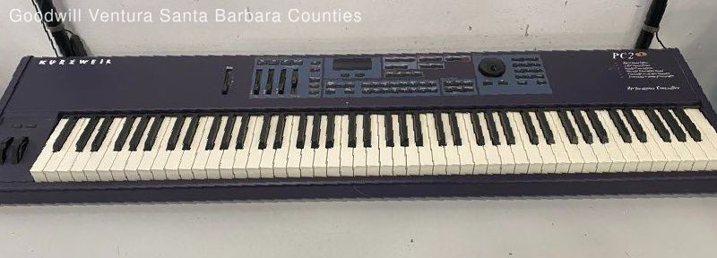 Kurzweil PC2x 88 Weighted Keys Performance Controller Keyboard - Read