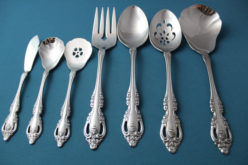 Oneida Community BRAHMS Serving (7pc Set) Tablespoon Fork Casserole Stainless