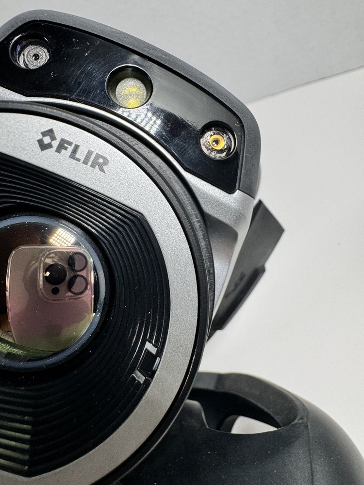 FLIR E30BX Compact Thermal Camera 160x120IR Res