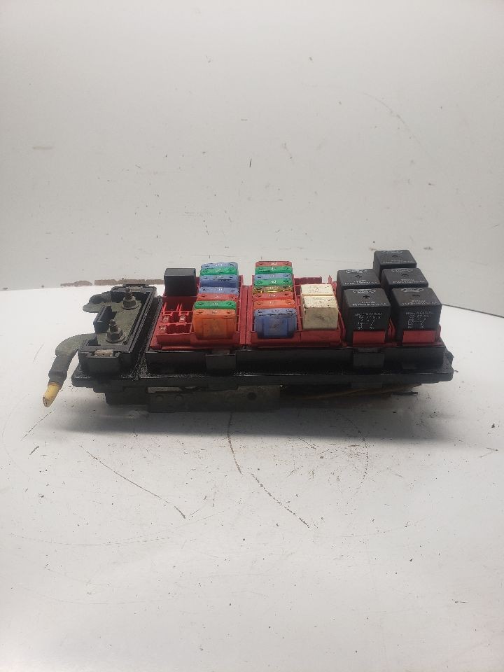 Used Fuse Box Engine fits: 2003 Ford E250 VAN Grade A