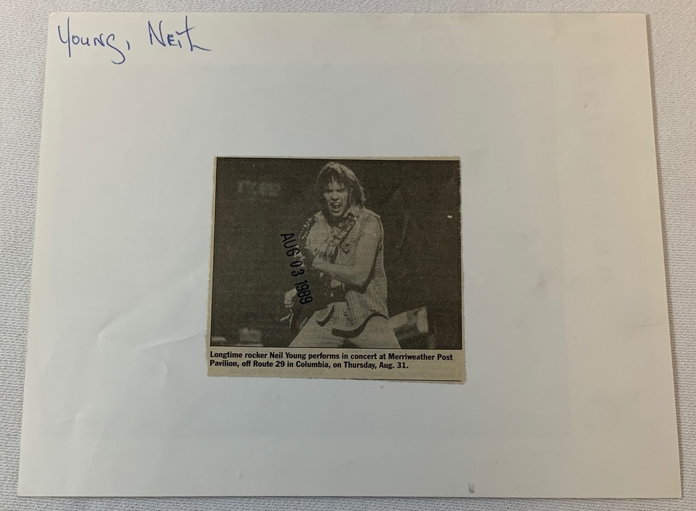 1987 NEIL YOUNG 8x10 promo press photo