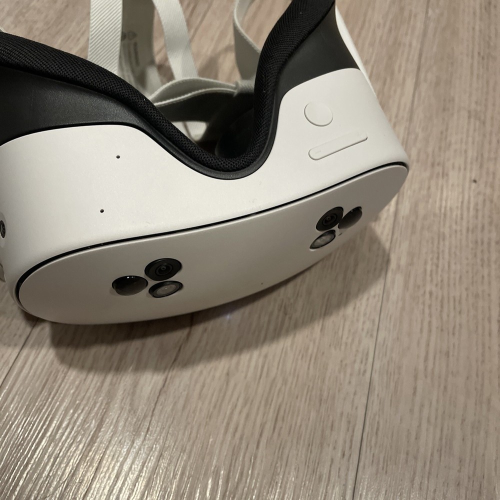 Meta Quest 3S HEADSET ONLY - 128GB - No Controllers