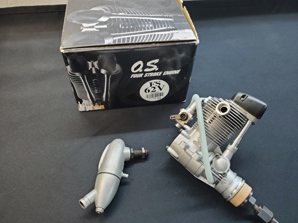OS FS 62 V FOUR STROKE, RC AIRPLANE ENGINE . LIGHTLY USED