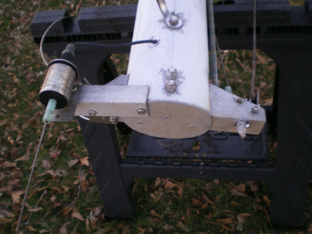 HUNTER 25 MAST