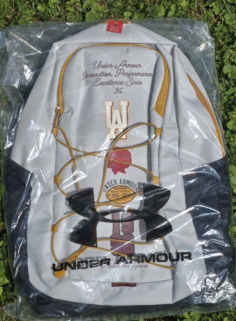 Under Armor Backpack 1996 Retro Vintage Style Team Unisex-Adult UA Zip Closure