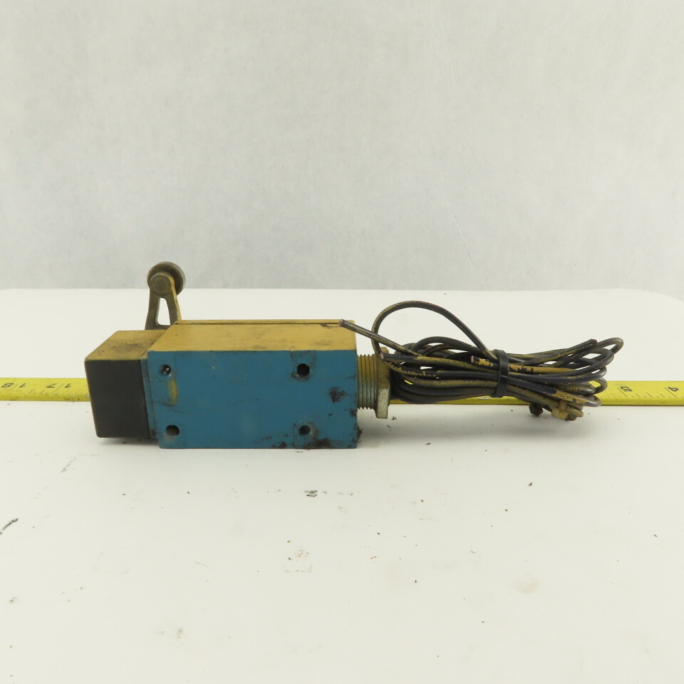 Micro Switch LSA4L 600V 10A Rocker Arm Limit Switch