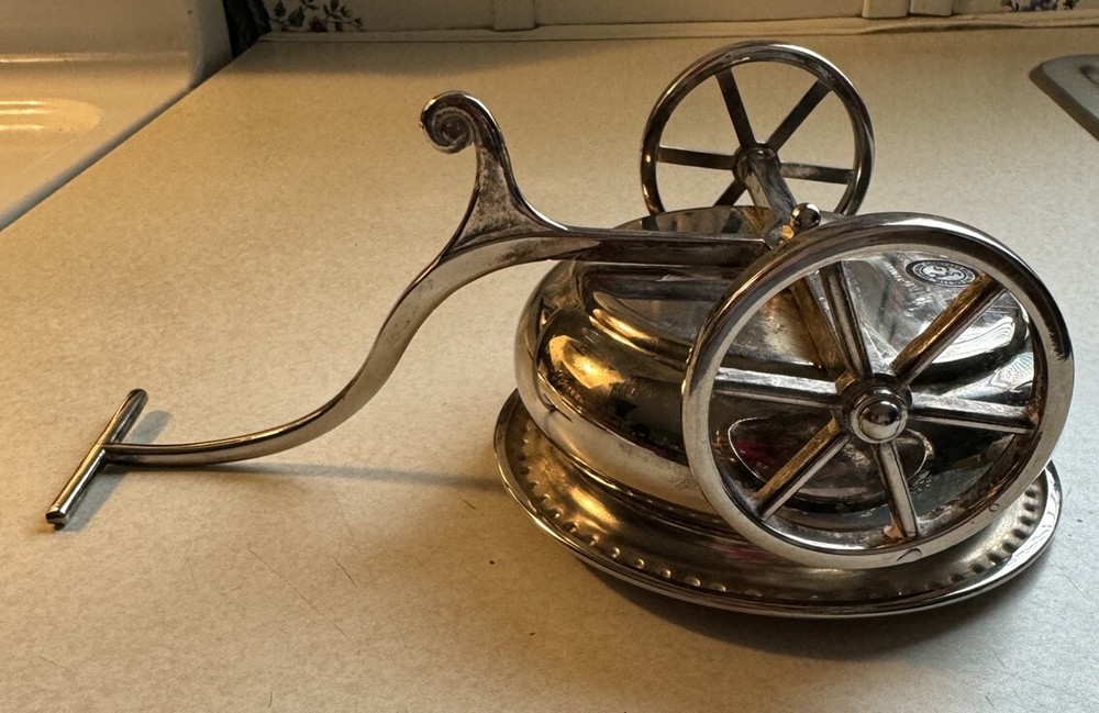 Vintage Godinger Silver Art Co. Wagon Server ~Beautiful~