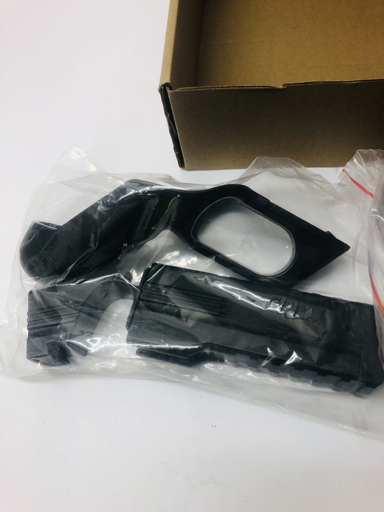 Oculus Quest 2 Black Controller Multi Game Pistol Grip Set Accessory NEW