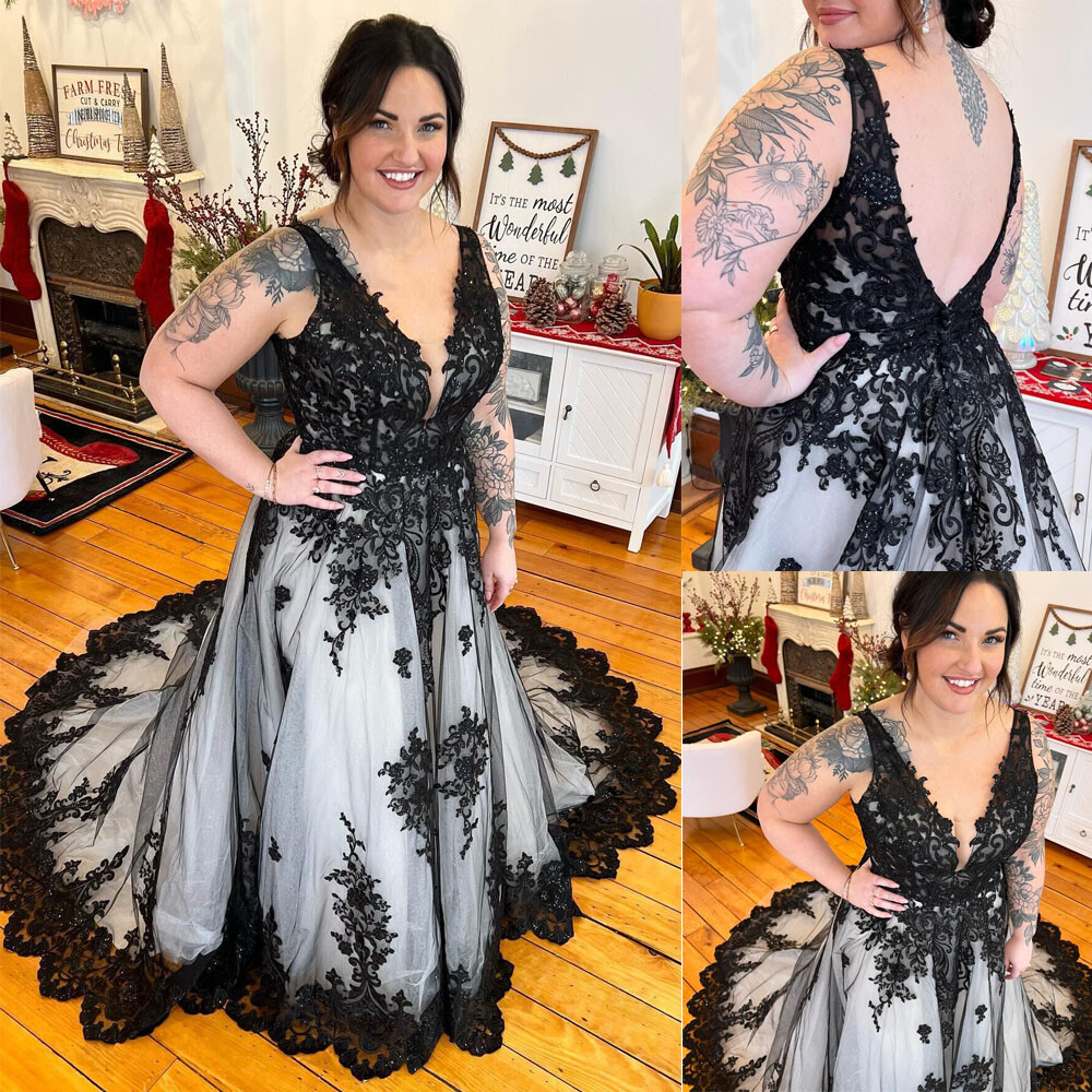 Gothic Lace Wedding Dresses Black White V Neck Bridal Gowns Plus Size Backless
