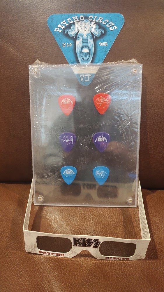 KISS Psycho Circus 1998-99 Tour Memorabilia Lot Bundle   ALL in Great Condition