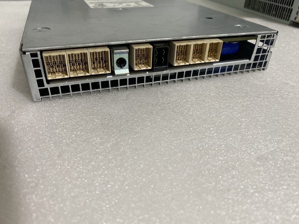 Dell E09M Type 11 PS6100 PS6100E PS6100XV HRT01 EqualLogic Controller Module