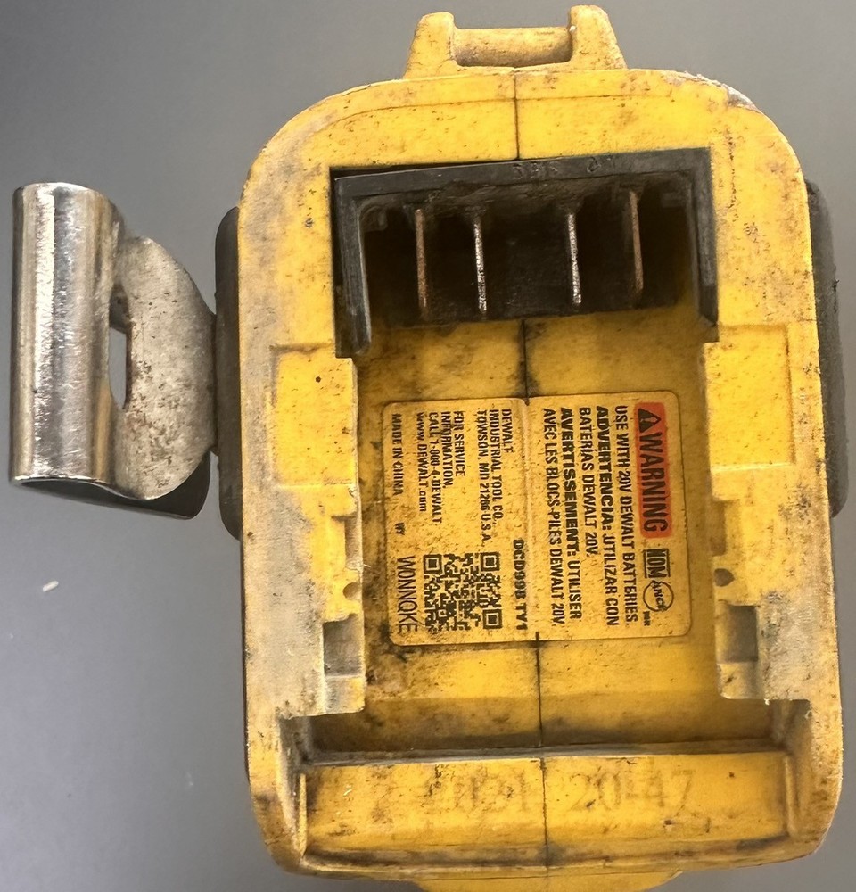 DEWALT DCD998 (PD3046760)