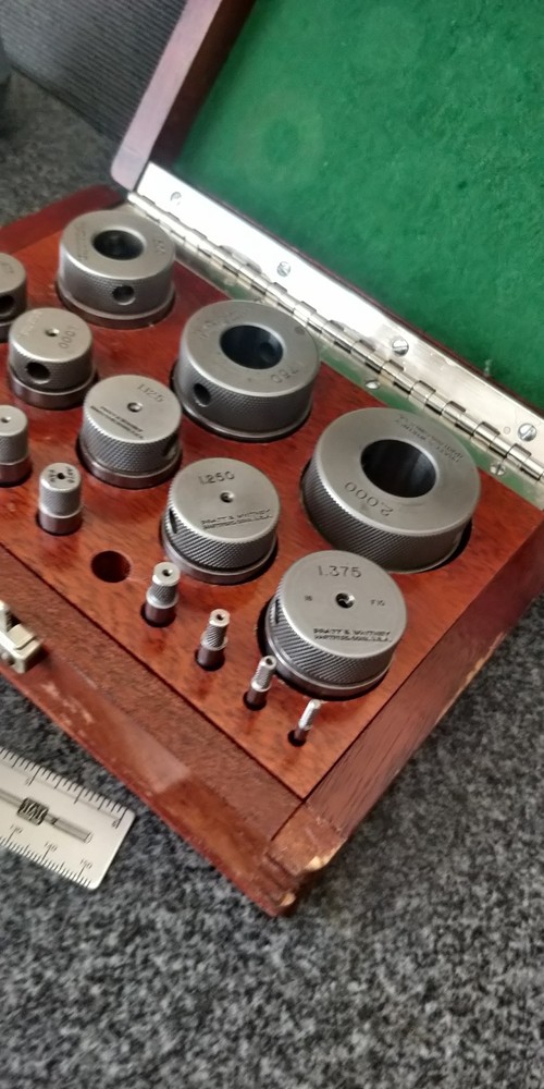 PRATT & WHITNEY Round Plug Gage Block set MASTER SET