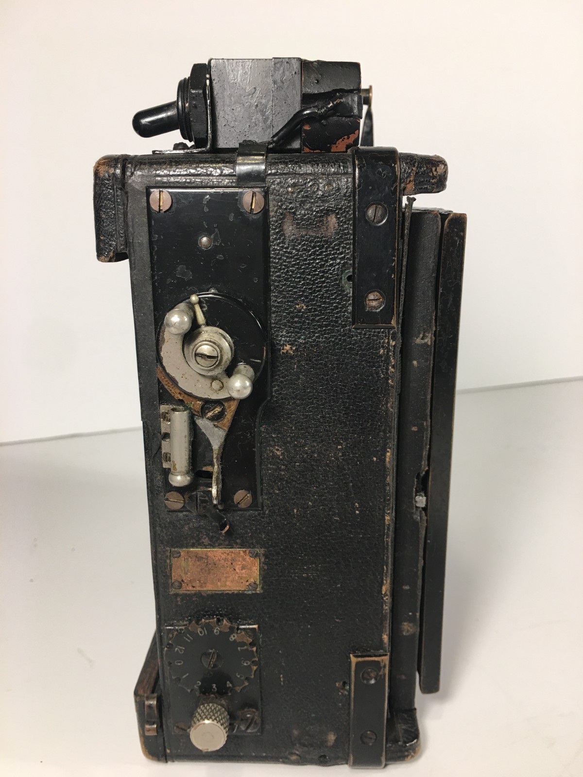 VINTAGE - PEELING & VAN NECK,LONDON FOCAL PLANE PRESS CAMERA + FILM HOLDER