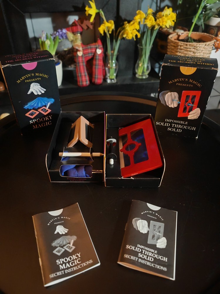 Marvins Magic Spooky Magic and Impossible Solid Through Solid FREE UK POSTAGE