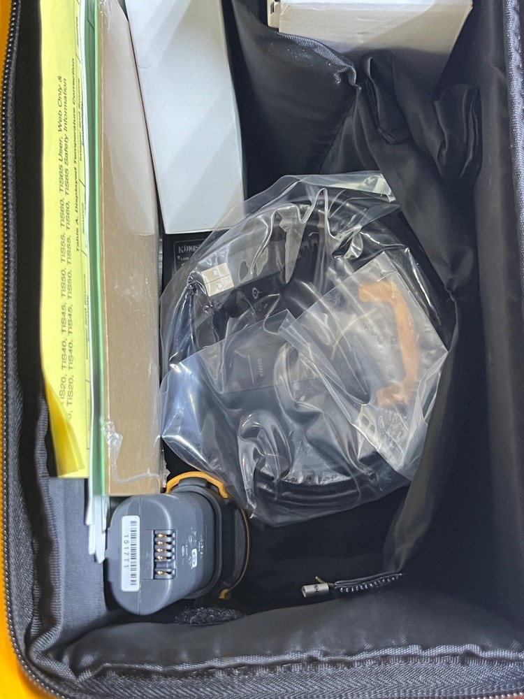 FLUKE TiS60 9HZ Thermal Imaging Camera