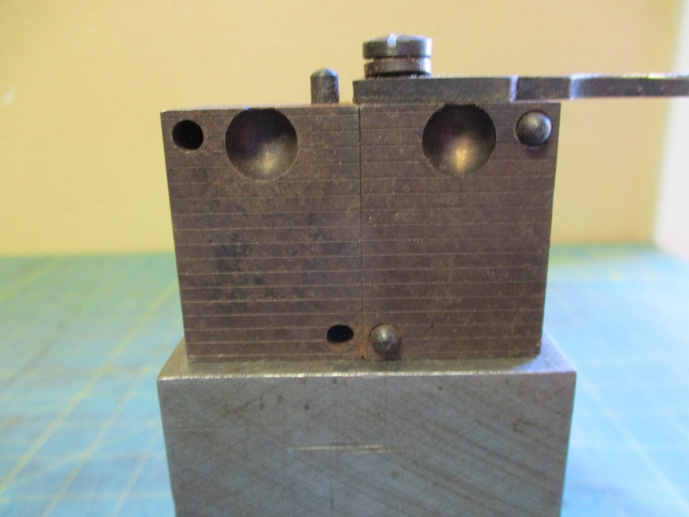 RELOADING TOOLS * BULLET MOLD * LYMAN/IDEAL * 360 RB * SINGLE