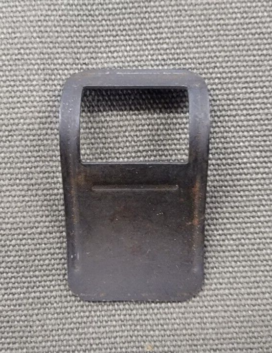 M1 GARAND REAR SIGHT COVER