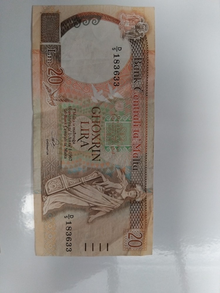 Maltese 20 Lira Bank Notes x4 consecutive unc