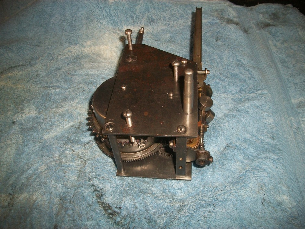 PONOGRAPH MOTOR 2 SPRING***MOTOR REBUILT***