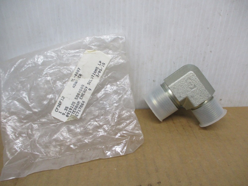 CAT 9L4007 Adapter  Caterpillar 9L-4007