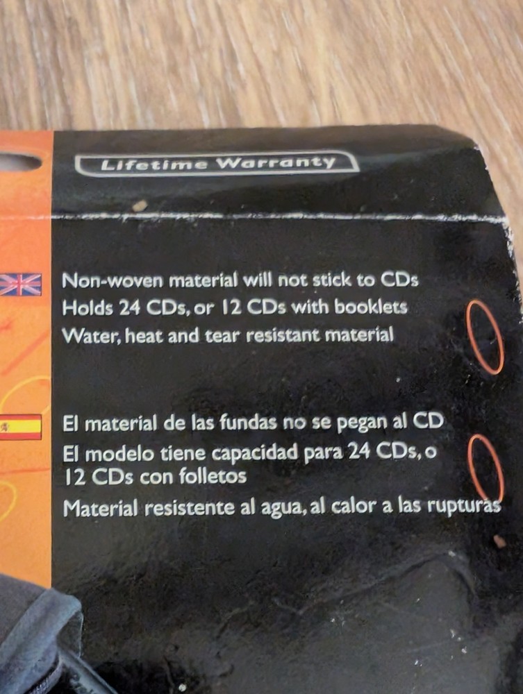 Cd Projects CD Nylon Carrying Case Holds 24 CD's