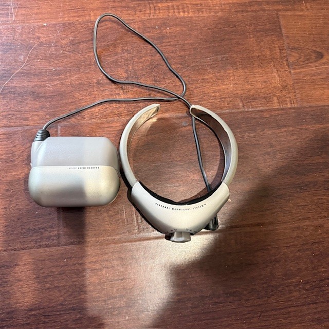 Sharper Image Personal Warm + Cool Wearable Peltier Effect Climate Control