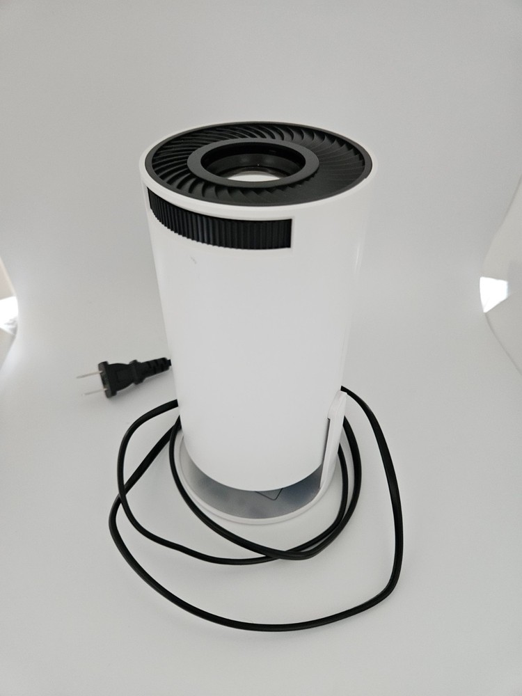 Led Source Ultra HD MultiMedia Projector High Dynamic Range White