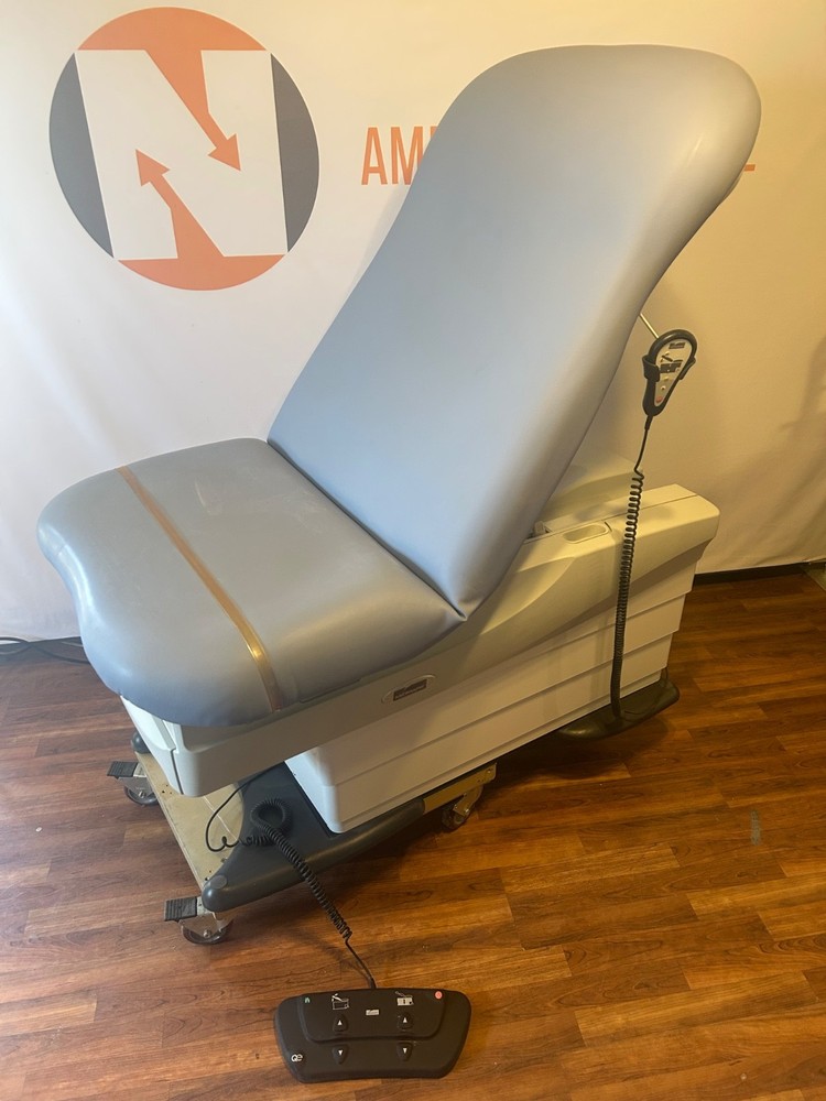 Midmark 626-001 Power Exam Table