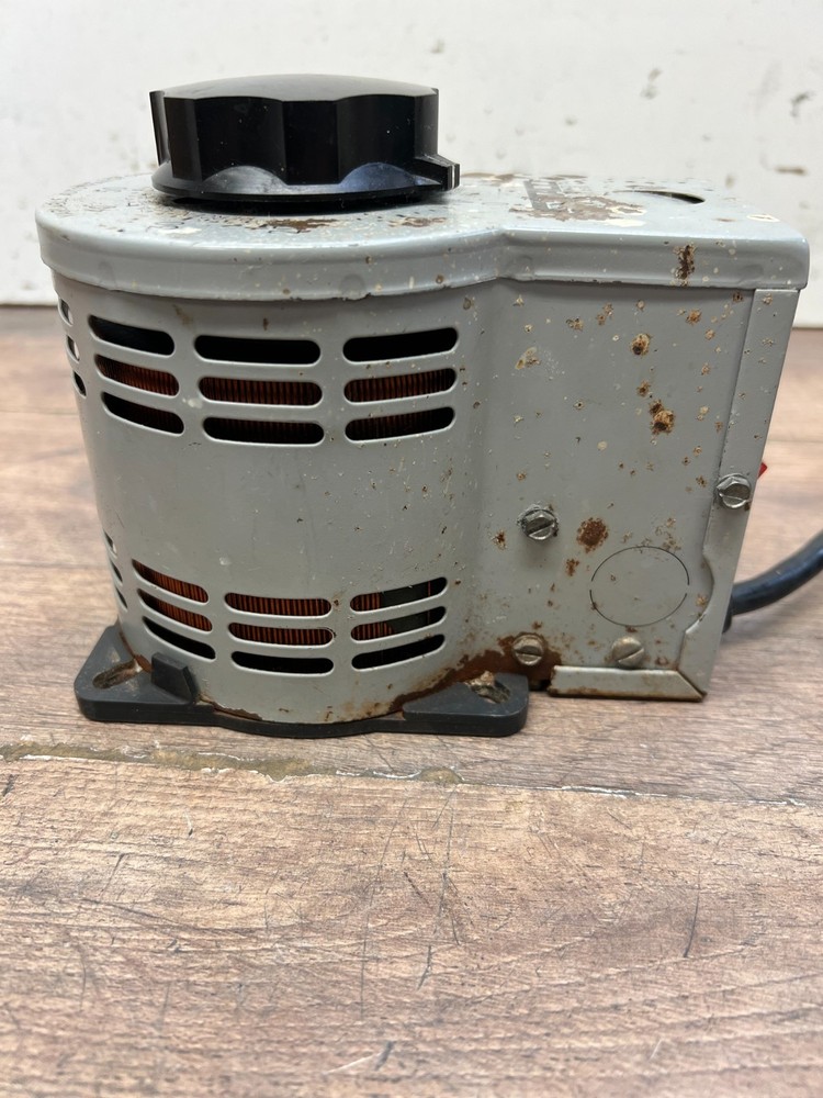 Staco Energy Variable Transformer Variac Model 3PN1010B