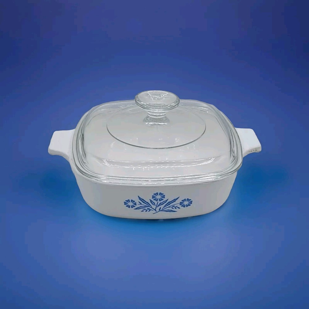 Vintage 1-Qt Corning Ware Blue Cornflower With Lid