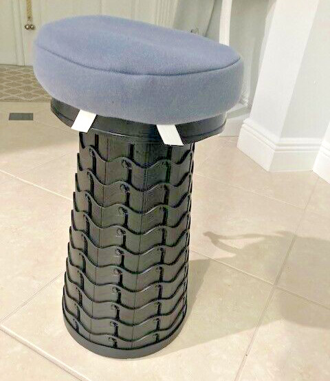 Deer's Life Portable Folding Stool with Backpack pad, Retractable Collapsible