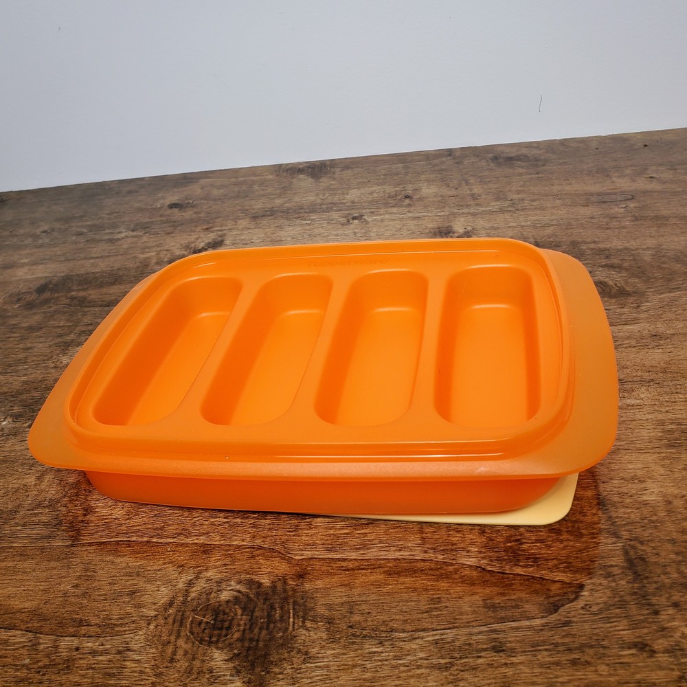 Tupperware # 6820 Snack Bar Keeper Orange Granola Bar Maker
