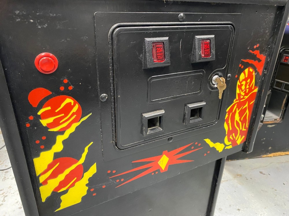 Defender Video Game , Williams original game