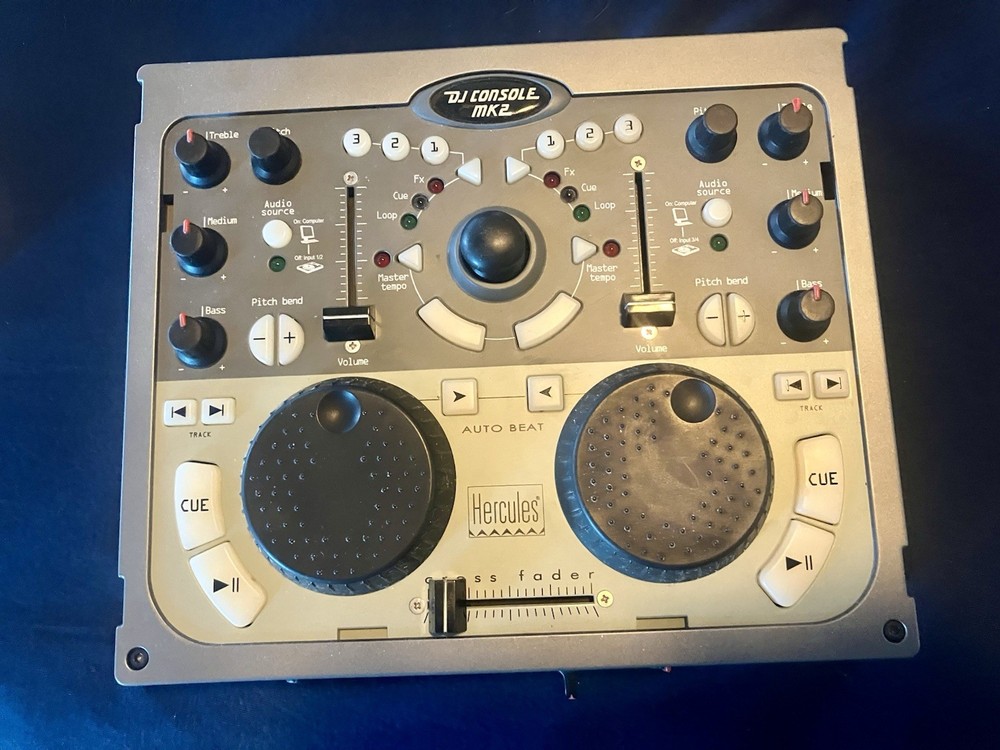 Hercules DJ Console MK2