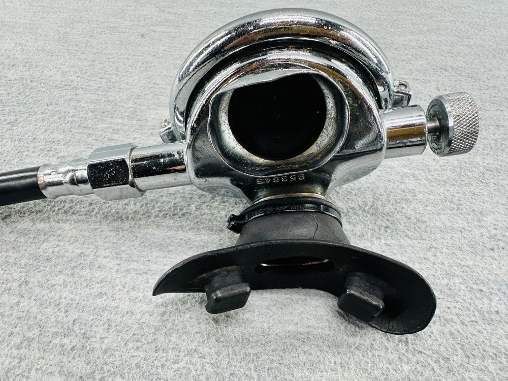 SCUBAPRO - Regulator Set Diving Regulator W/ Gauges K