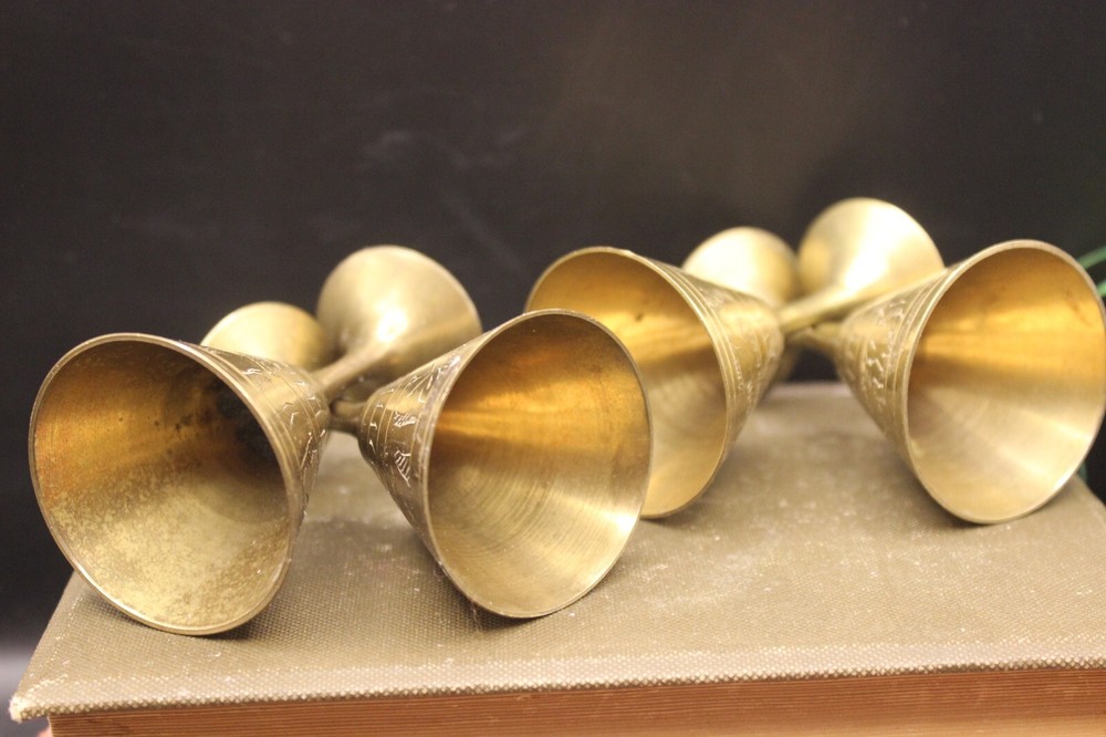 Brass Tea Pot Hinged Lid + 4 Goblets Indian Middle Eastern Service Set