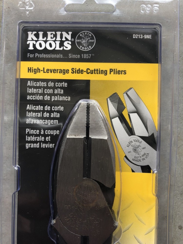 Klein Tools 9" High-Leverage Side-Cutting Pliers, Heavy-Duty Cutting
