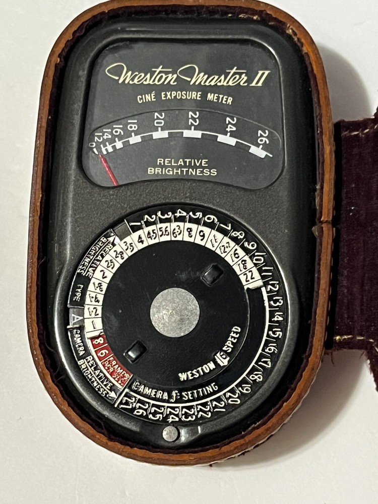 Weston Master II Universal Exposure Light Meter Model 736 Vintage/ Camera/ photo