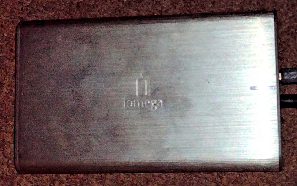 iOmega External Hard Drive Case & Hitachi 2TB Hard Drive & AC & Data Cable Works