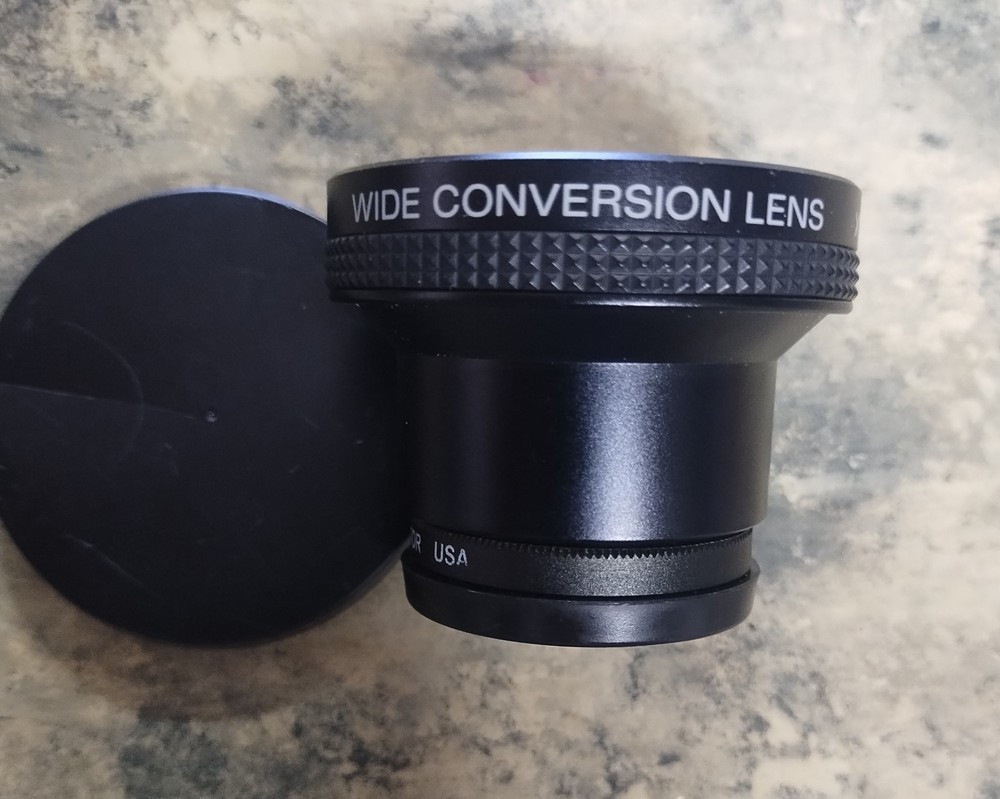 Sony VCL-0637 Wide Angle Conversion Lens. Very Nice