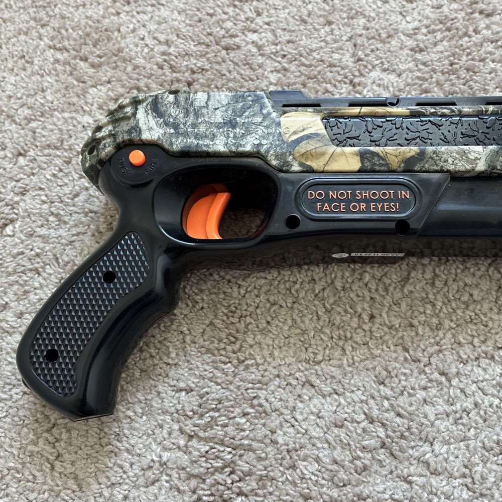 Bug-A-Salt Realtree Camo Salt Gun.